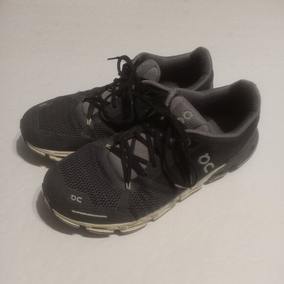 On Running Women's Cloudflyer Running Shoes Size 10 Grey/Black - Picture 1 of 11